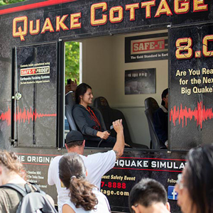 Earthquake simulator in quad.