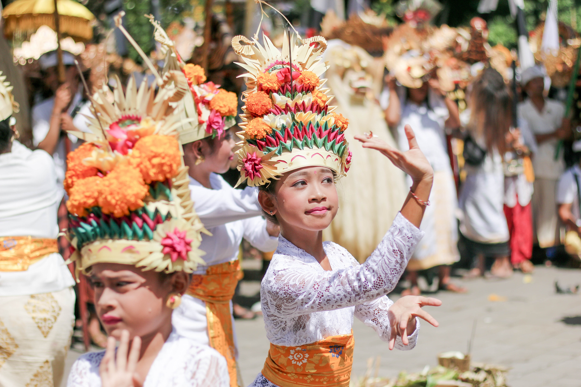 Balinese children dancing. 